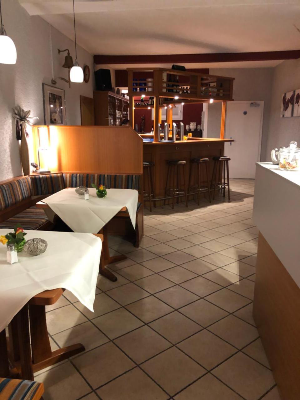 Hotel & Restaurant Blume Wolfsburg Eksteriør bilde