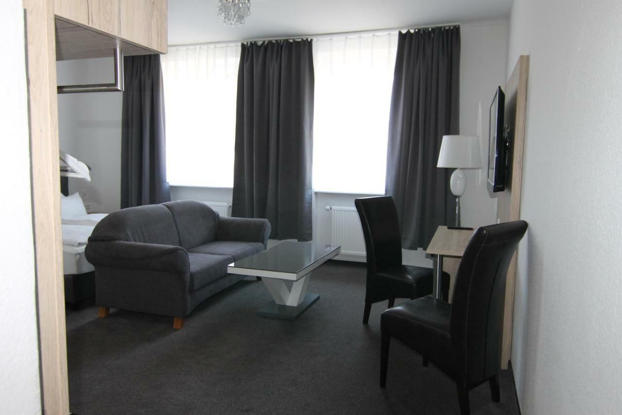 Hotel & Restaurant Blume Wolfsburg Eksteriør bilde