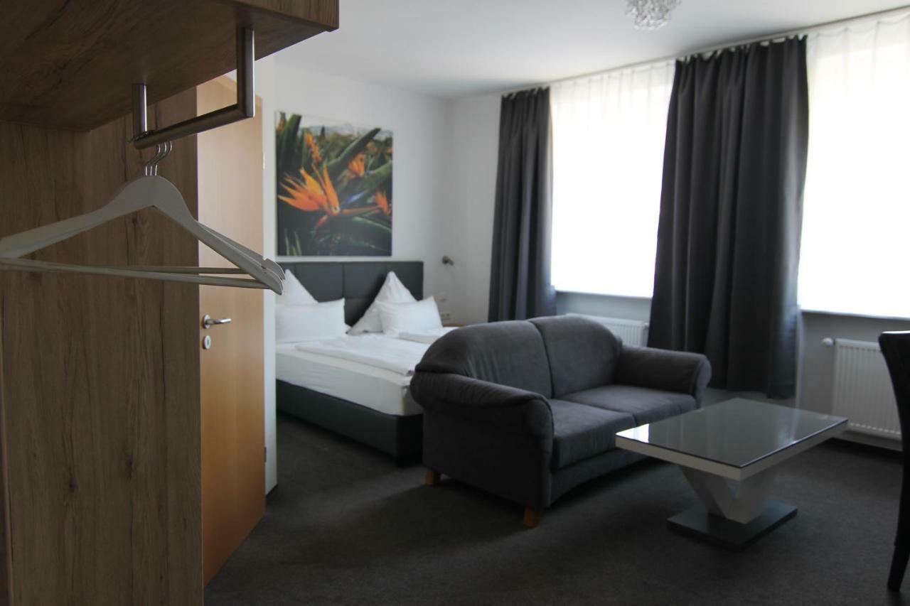Hotel & Restaurant Blume Wolfsburg Eksteriør bilde